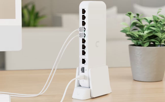 UACC-UTS Ubiquiti Universal Table Stand By Ubiquiti - Buy Now - AU $75 At The Tech Geeks Australia